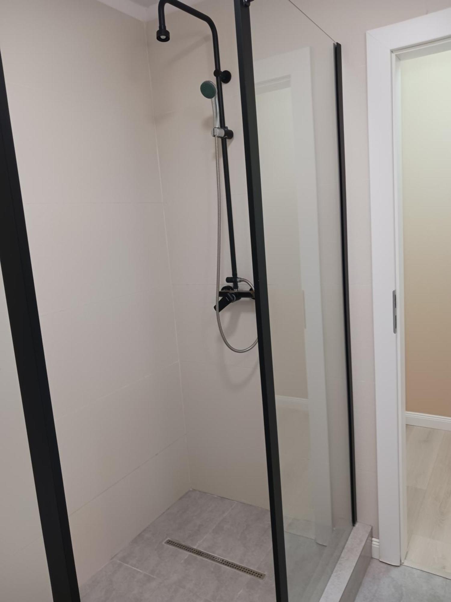 Apartamento Myky Mouse Nu Primesc Santieristi Si Petrecareti Bucarest Exterior foto