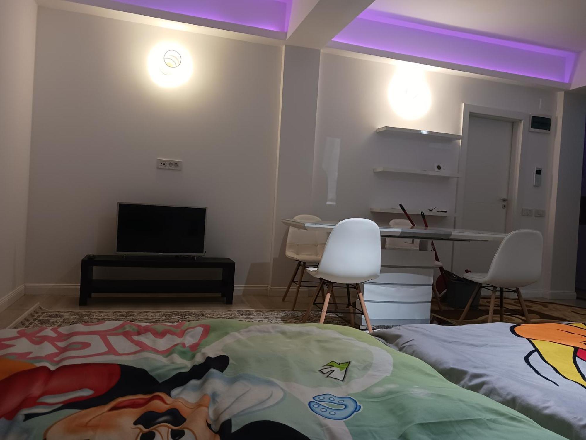 Apartamento Myky Mouse Nu Primesc Santieristi Si Petrecareti Bucarest Exterior foto